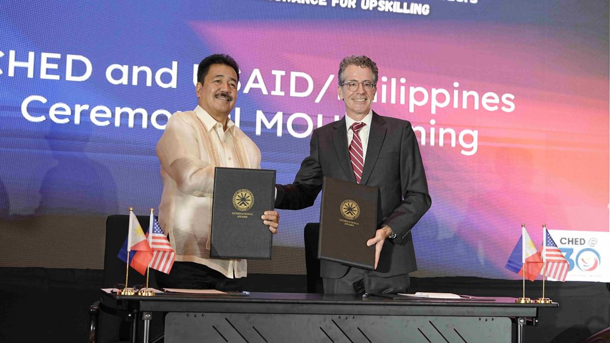 U.S., Philippines Launch New Fellowship Program for Higher Education Officials