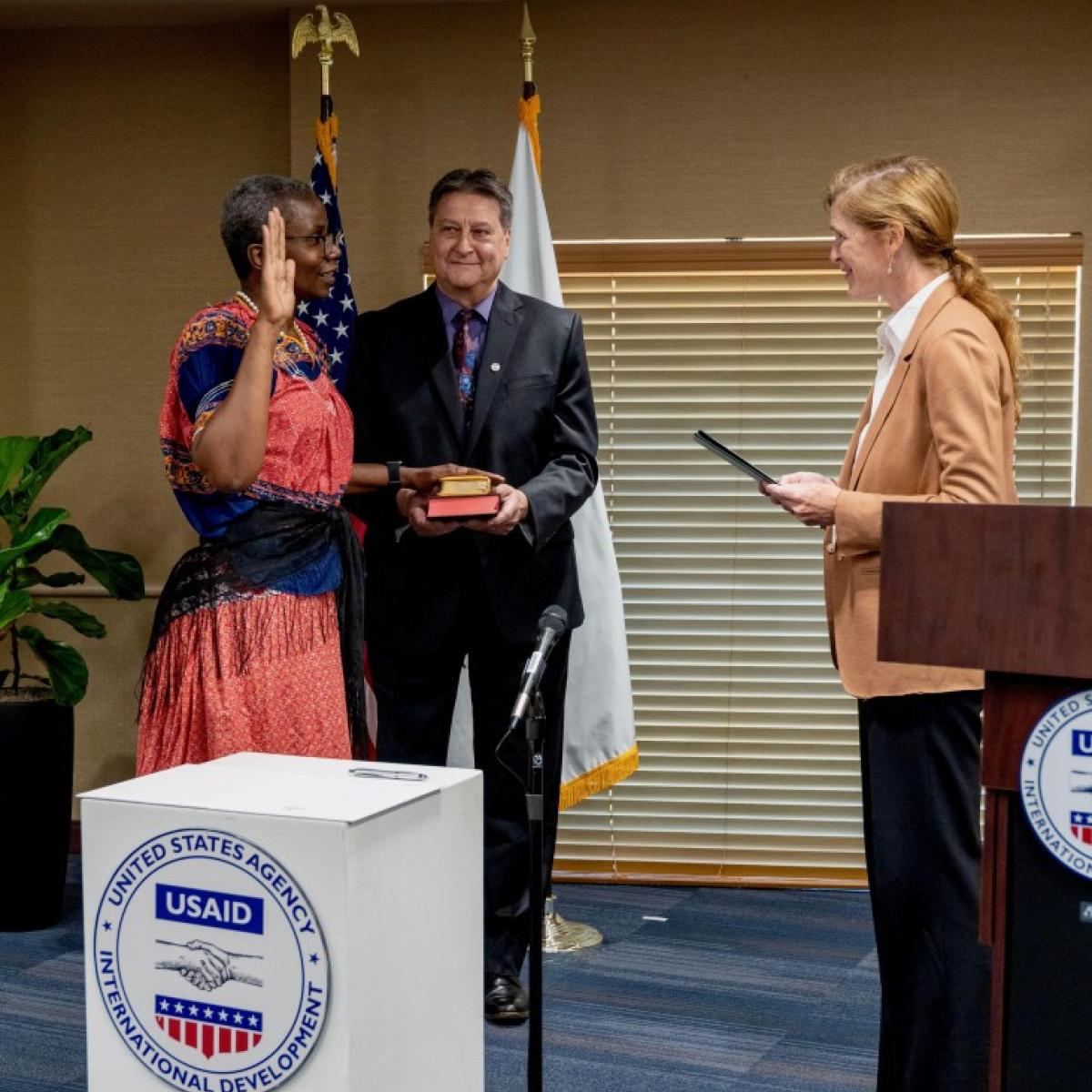 Zambian-born Dr. Monde Muyangwa (left) being sworn in as the United States Agency for International Development (USAID) Assistant Administrator for the Africa Bureau by USAID Administrator Samantha Power (right).