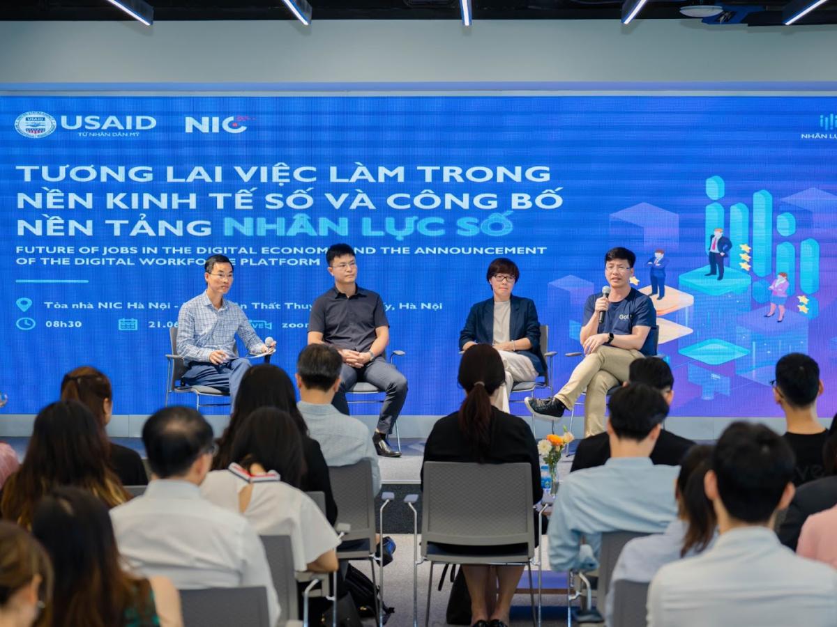 The U.S. Agency for International Development’s (USAID) Workforce for an Innovation and Start-Up Ecosystem project partners with Vietnam’s Ministry of Planning and Investment to expand the country’s highly-skilled workforce.