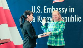 Новый глава USAID в Кыргызской Республике приступила к работе