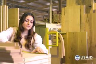 Women Wood Processors Build a More Inclusive, Healthier Foundation for Kosovo’s Economy