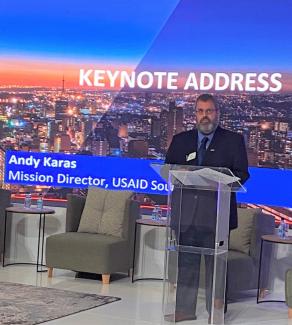 Andy Karas, Mission Director USAID/Southern Africa delivering a keynote address at investors forum