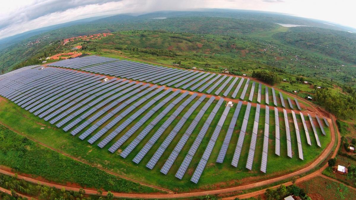 An aerial view of a very large solar plant in Rwanda