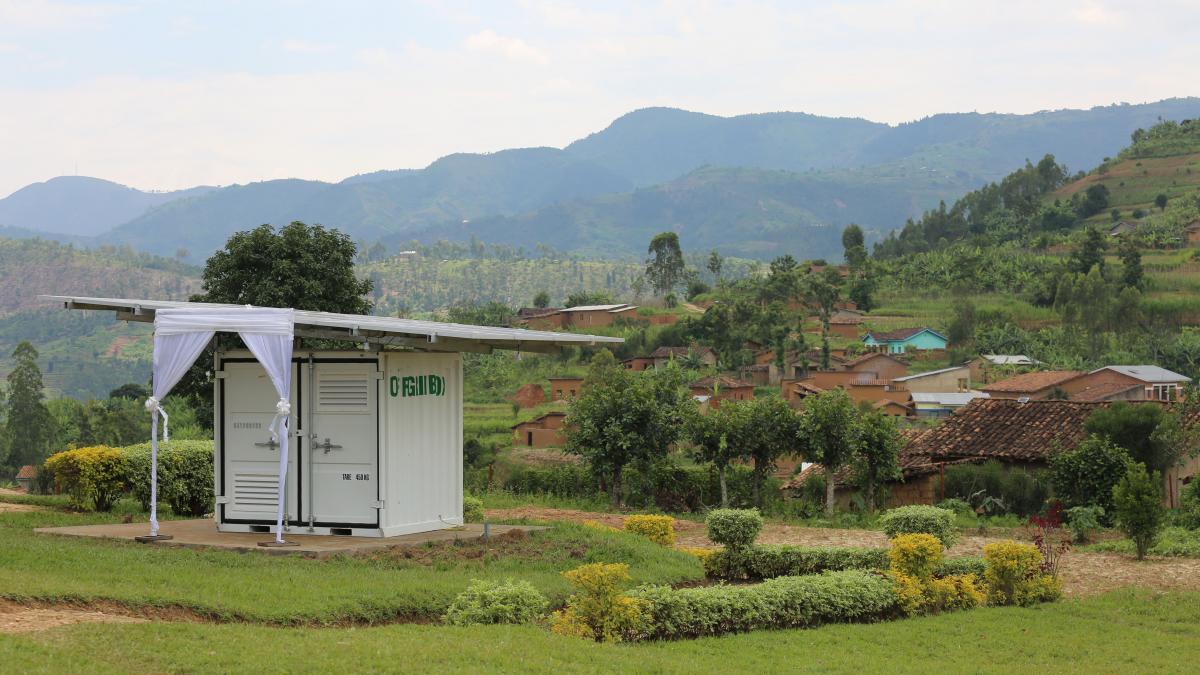 OffGridBox Rwanda Inauguration at Gasagara Health Center