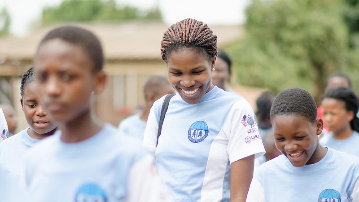 As part of PEPFAR’s DREAMS initiative, USAID Zimbabwe is delivering a comprehensive package of services targeting adolescent girls and young women to prevent new HIV infections.
