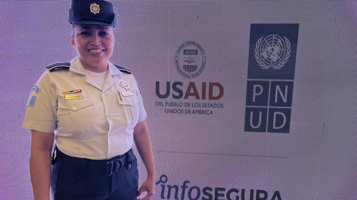 Agent Disly Paz was part of the Guatemalan delegation that traveled to Panama from January 23-25 to participate in the II Citizen Security Week.