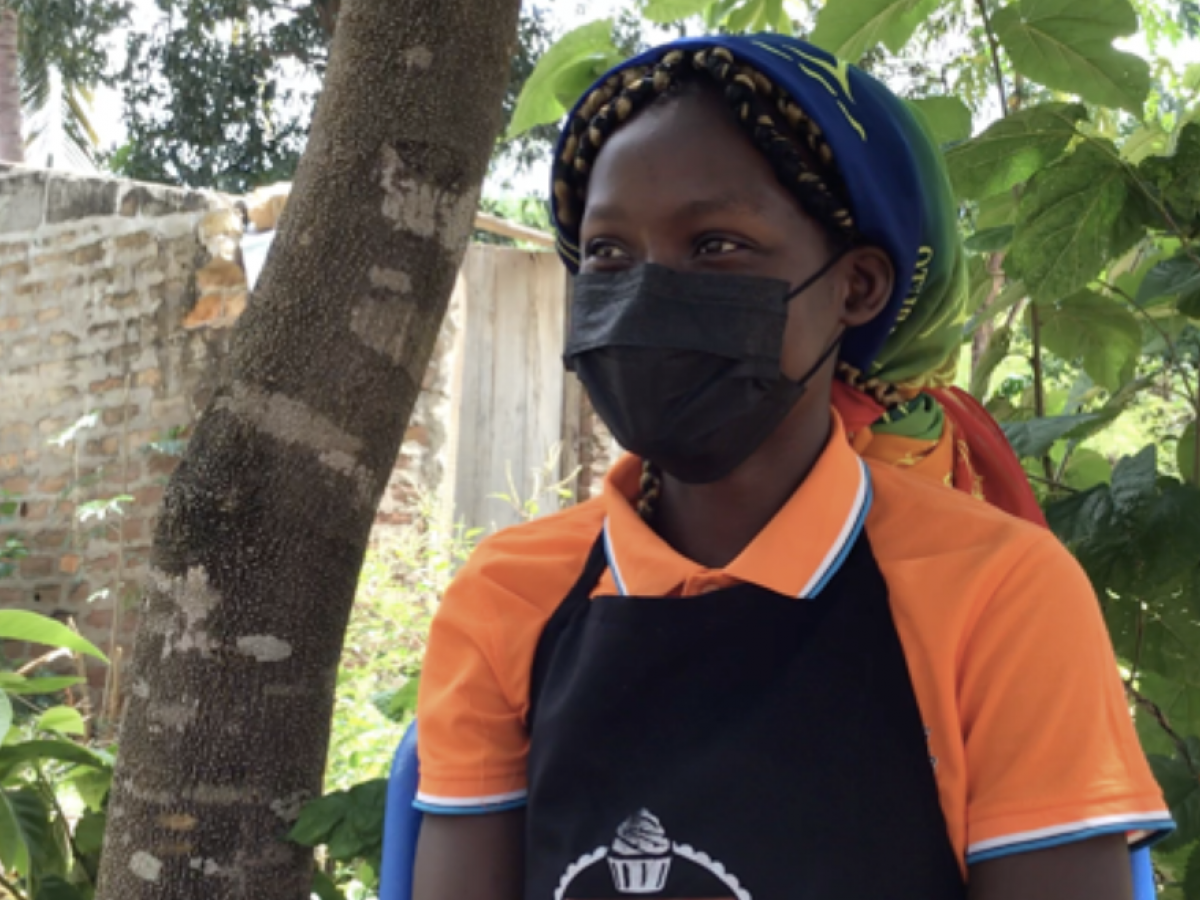 Lídia joined a local DREAMS girls' club where she learned about sexual and reproductive health, family planning, HIV prevention, gender-based violence, and how to become an empowered woman.