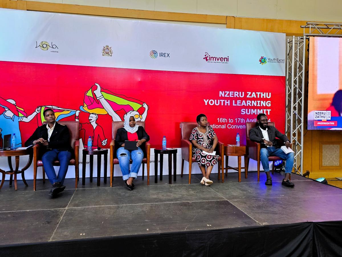 Experienced youthful panelists share their experiences, challenges and opportunities in Malawi's youth development space. Photo: Oris Chimenya/USAID
