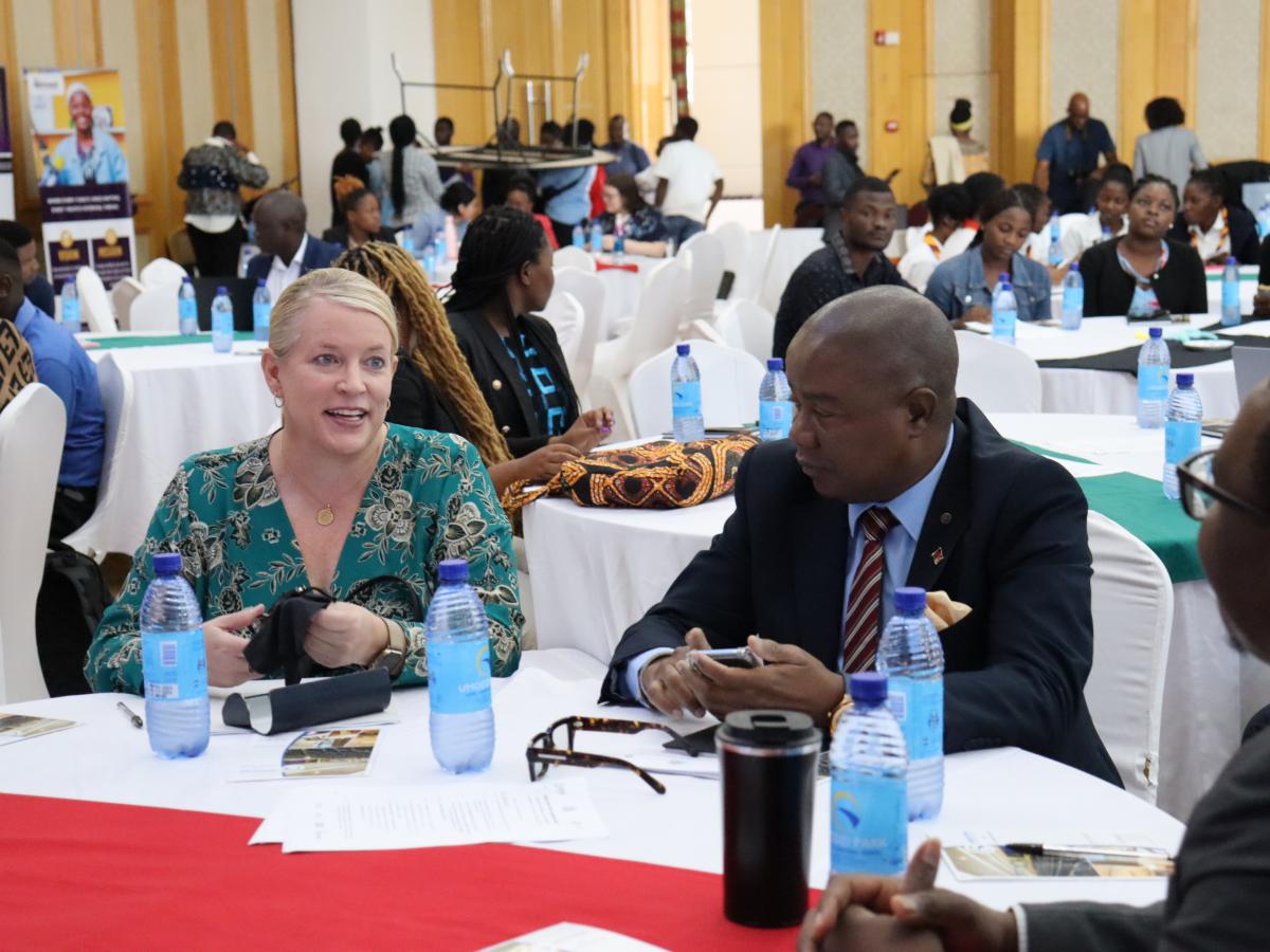 USAID/Malawi Mission Director Pamela Fessended shares notes with guest of honor, Mr. Chikumbutso Mtumodzi, Ministry of Youth and Sports' Principal Secretary Responsible for Administration. Photo: Hetherwick Ntaba Junior/Governance for Solutions for USAID