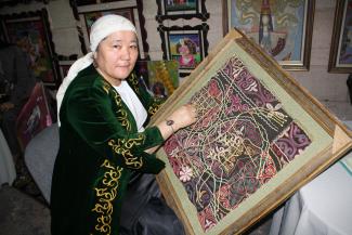 Central Asian woman artisan