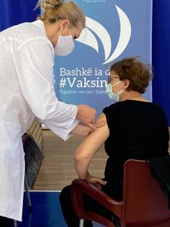 Vaksinimi në Kosovë