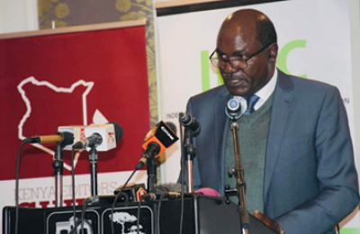 The IEBC Chairman Wafula Chebukati speaks at the official signing of the Media Guidelines on Elections and Results Management, which were signed by the IEBC, the Kenya Editors Guild, and the Media Council of Kenya. Credit: USAID