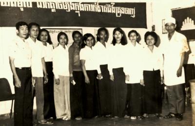 Training of malaria staff on microscopy at the malaria laboratory in Phnom Penh in 1981. Mr. Chheang is on the far left.